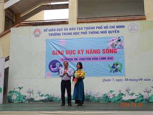 Trường thpt ngô quyền tập huấn giáo dục kĩ năng sống - chuyên đề chuyển hóa cảm xúc