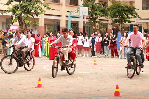 Hội thao giáo viên trường thpt ngô quyền