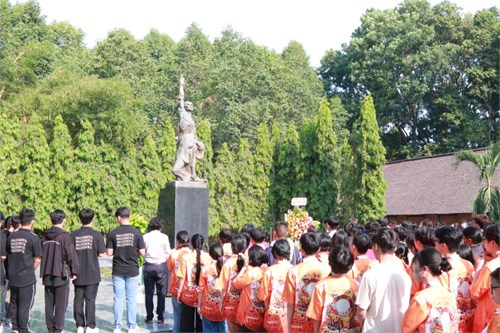 Chương trình trải nghiệm sáng tạo tại di tích lịch sử nhà tù phú lợi và biển đại nam