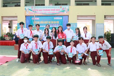 Tư vấn - tuyển sinh học sinh sau thcs