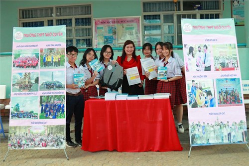 Chương trình hướng nghiệp, tuyển sinh học sinh sau thcs