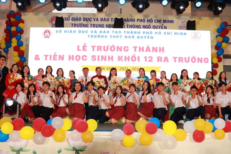 Lễ trưởng thành và tiễn học sinh khối 12 ra trường  - niên khóa 2021-2024