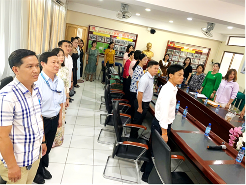 Chi bộ trường THPT Nguyễn An Ninh tổ chức lễ kết nạp Đảng viên