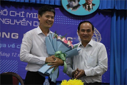 Ứng dụng AI vào dạy học