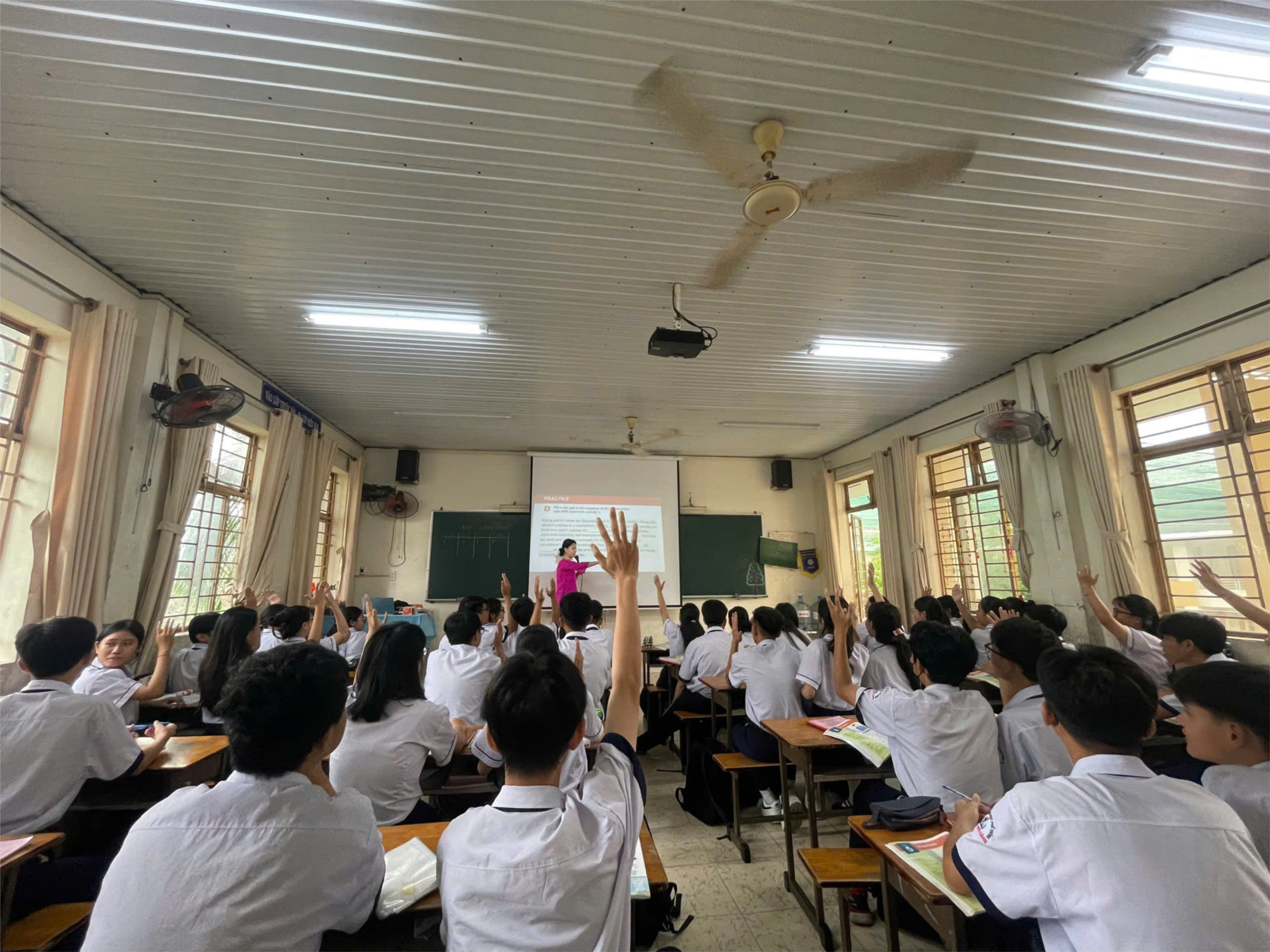 TỔ TIẾNG ANH: Nghiên cứu bài học HKI năm học 2024-2025!