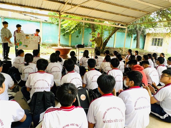 Tổ giáo dục quốc phòng an ninh

hoạt động nghiên cứu bài học cho học sinh khối 11

học kỳ i - năm học 2024 – 2025

bài 4:

một số vấn đề về vi phạm pháp luật bảo vệ môi trường