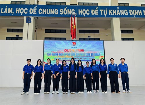 Chương trình tập huấn nghiệp vụ cho đội ngũ cán bộ đoàn

khu vực trường học nhiệm kỳ 2024-2025