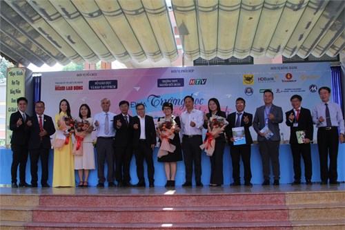 Chương trình “ĐƯA TRƯỜNG HỌC ĐẾN THÍ SINH” lần thứ 23 năm 2024 tại Thành phố Hồ Chí Minh