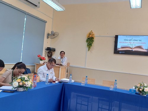 Báo cáo sơ kết trường học số và tổng kết công tác bồi dưỡng học sinh giỏi, học sinh năng khiếu - Năm học 2023 - 2024