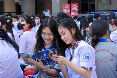 Giáo viên nhiều môn không có... tiết dạy bài báo Người Lao động ra ngày 03/01/2024