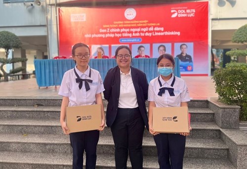 Phương pháp học tiếng Anh tư duy ‘đốn tim’ học sinh Trường THPT Nguyễn Hữu Tiến