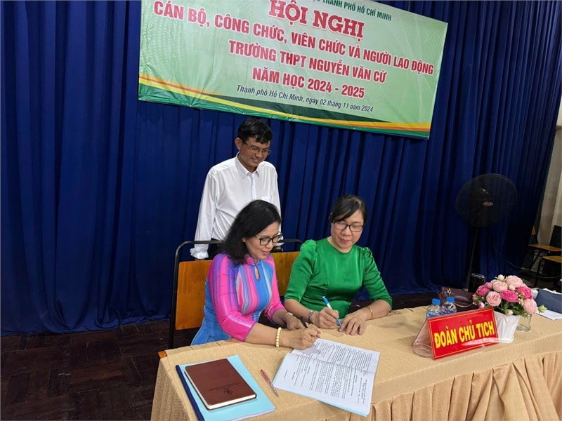 Trường THPT Nguyễn Văn Cừ tổ chức Hội nghị Cán bộ, Công chức, Viên chức và Người lao động năm học 2024-2025