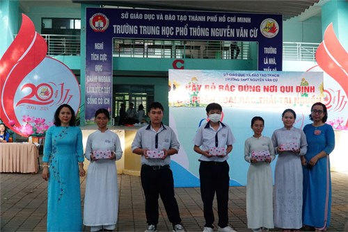 Trường THPT Nguyễn Văn Cừ tổ chức Tuyên truyền phân loại chất thải rắn tại nguồn  Năm học 2024-2025