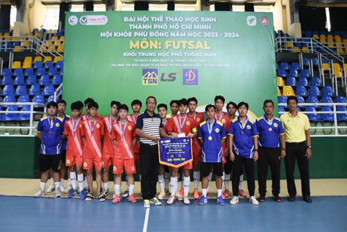 Trường THPT Nguyễn Văn Cừ tham gia giải Hội Khỏe Phù Đổng thành phố Hồ Chí Minh năm học 2023 – 2024 môn Futsal nam