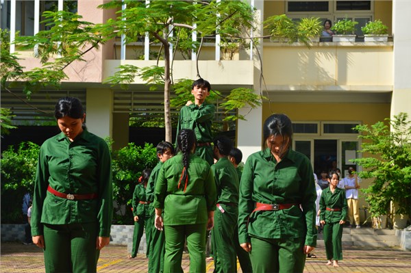 Ngoại khóa nhảy flashmod trường thpt phạm phú thứ năm học 2024 - 2025