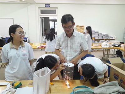CLB vật lý - Chế tạo đèn kéo quân