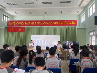 Thao giảng môn ngữ văn cấp trường năm học 2024 - 2025