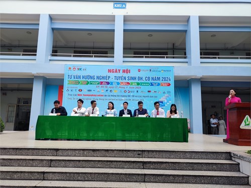Tư vấn tuyển sinh cho học sinh k12 NH 2023-2024