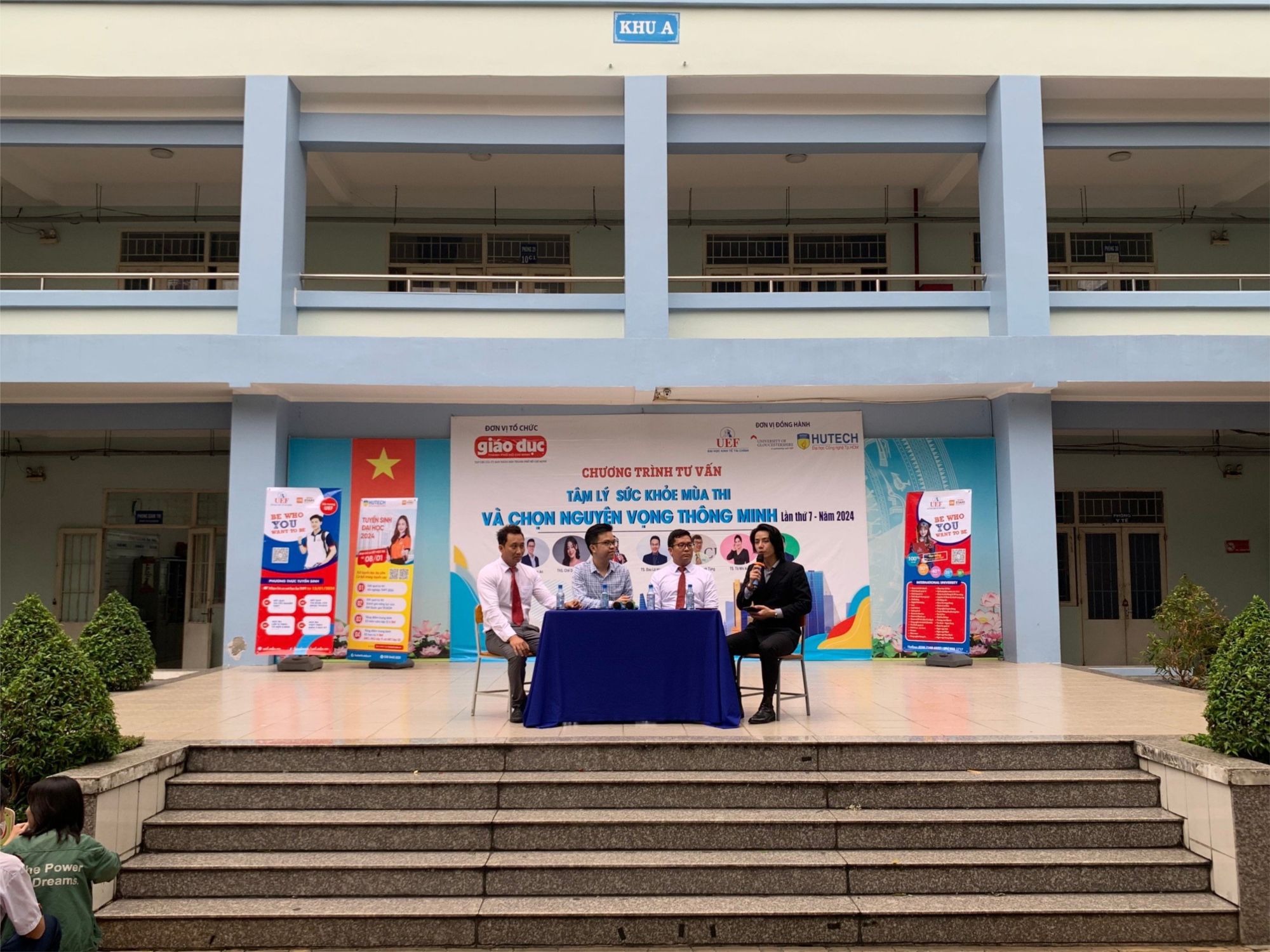 Chương trình tư vấn  Tâm lý sức khỏe mùa thi và chọn nguyện vọng thông minh 