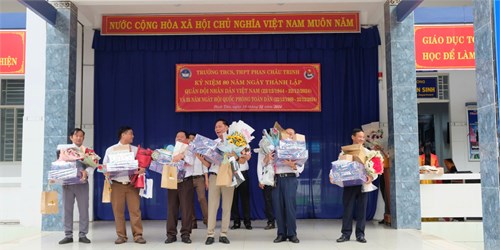 Kỷ niệm 80 năm ngày thành lập quân đội nhân dân Việt Nam và 35 năm ngày quốc phòng toàn dân