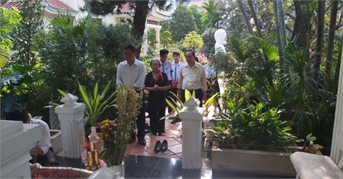 Thăm viếng cụ Phan Châu Trinh