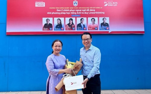 Chương trình hướng nghiệp  Sáng tư duy, giỏi ngoại ngữ, nắm giữ tương lai  do Trường THPT Phú Nhuận phối hợp với Báo Giáo dục thời đại tổ chức  vào Chiều Thứ Hai 26/02/2024