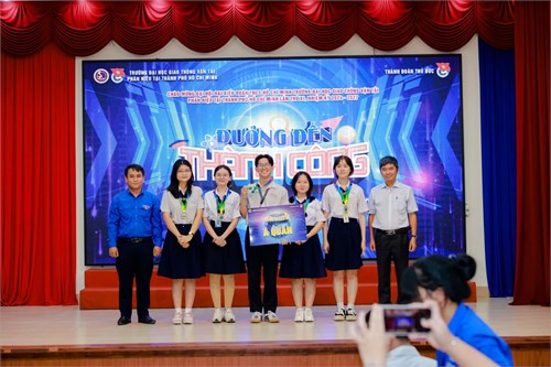 Trường THPT Phước Long xuất sắc giành giải Á Quân và giải sáng tạo cuộc thi học thuật “Đường đến thành công”