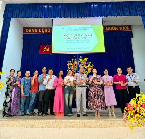 Họp mặt đầu xuân Giáp Thìn 2024 sinh hoạt chuyên đề với chủ đề “Mừng Đảng quang vinh - Mừng Xuân Giáp Thìn 2024”.
