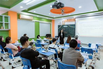 Họp Phụ Huynh Đầu Năm 2024-2025 - Kết Nối Để Đồng Hành Cùng Con Phát Triển Từng Ngày