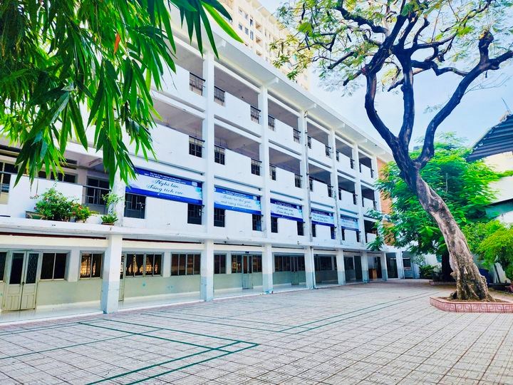 Giới thiệu GVCN 
NĂM HỌC: 2024 - 2025
