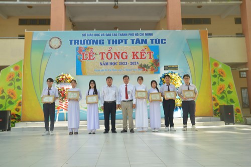 Lễ tổng kết năm học 2023 – 2024
