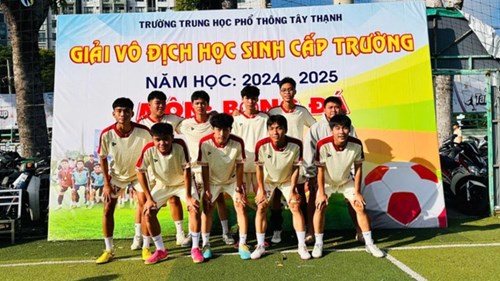 Teen Trường THPT Tây Thạnh hào hứng với cuộc thi thể thao cấp trường