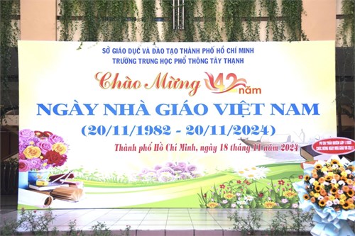 Trường THPT Tây Thạnh long trọng tổ chức chào mừng 42 năm ngày Nhà giáo Việt Nam