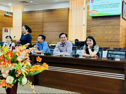 Tạp chí Giáo dục TP.HCM: Chuyên gia tâm lý khuyên thầy và trò biết cách  hóa giải  cơn nóng giận của học sinh
