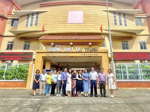 Trường THPT Tây Thạnh báo cáo Mô hình thí điểm Công tác xã hội và Tư vấn tâm lý học đường
