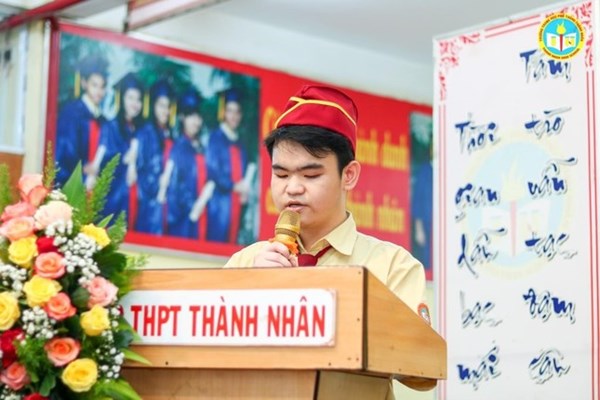 Nam sinh sở hữu 2 điểm 10 ở tphcm từng thấy mình là người   tối cổ  