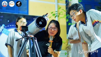 Ngoại khóa astrophysics 2024 – vẻ đẹp say đắm từ cung trăng