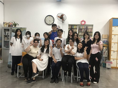 Hoạt động clb bạn yêu sách: thế giới mở ra từ trang sách