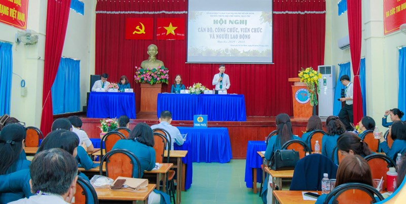 Hội nghị cán bộ, công chức, viên chức và người lao động năm học 2024-2025