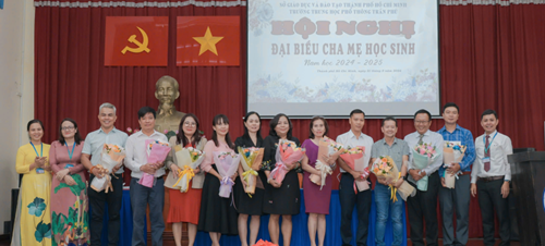 Họp cha mẹ học sinh toàn trường và Hội nghị đại biểu CMHS năm học 2024-2025