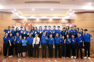 Đại hội Đoàn trường