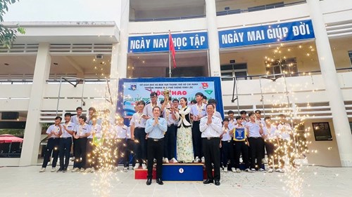 Giải thể thao học sinh cấp trường - Môn bóng đá nam, nữ