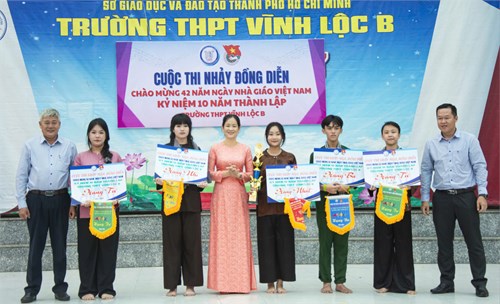 Cuộc thi: nhảy, múa đồng diễn