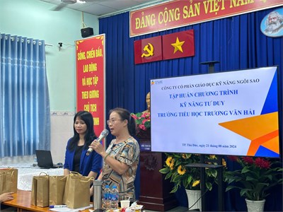 Tập huấn Chương trình Kĩ năng tư duy tiểu học.