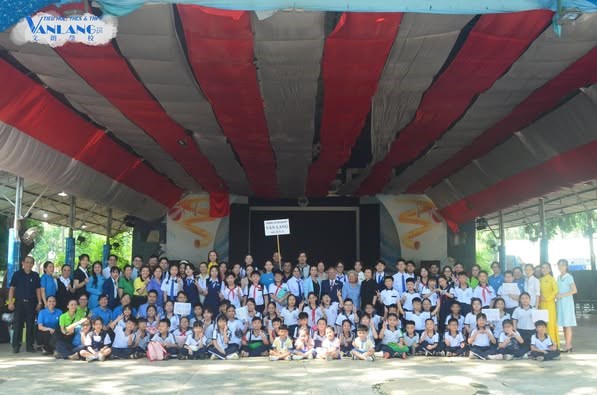 [Trường phổ thông Văn Lang] Lễ Công Bố Quyết Định Thành Lập Công Đoàn Cơ Sở Trường Tiểu Học, THCS và THPT Văn Lang