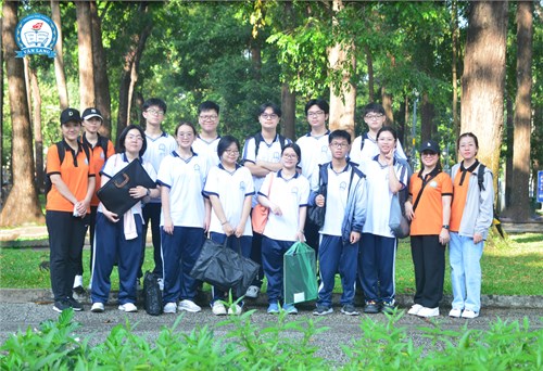 [Trường phổ thông Văn Lang] Hoạt động ngoại khóa  Kí họa thực tế  lớp nghệ thuật, năm học 2023-2024