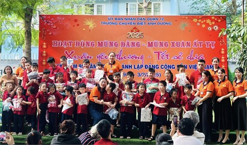 Xuân yêu thương- tết sẻ chia