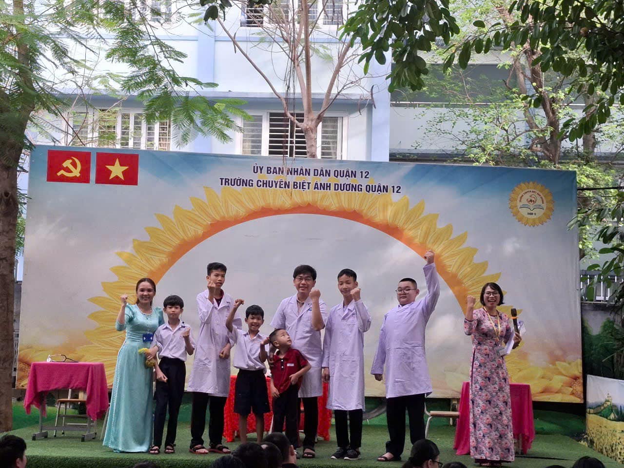Sinh hoạt chào cờ tuần 23- chủ đề thầy thuốc việt nam