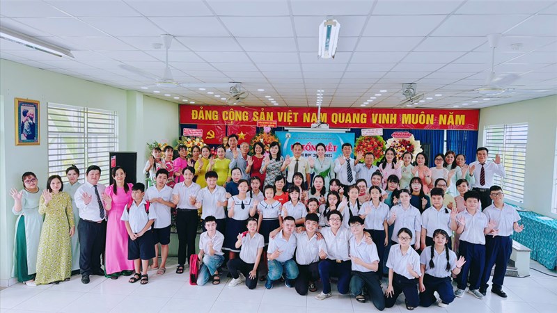 Trung tâm HTPT GDHN Bình Chánh đã long trọng tổ chức “Lễ tổng kết năm học 2024–2025”