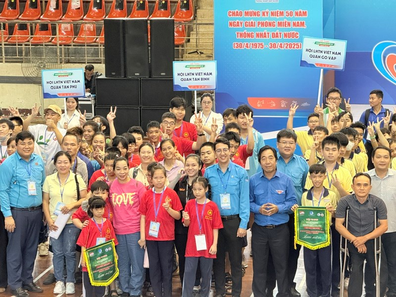 Học sinh Trung tâm hỗ trợ phát triển giáo dục hoà nhập quận Tân Bình đại diện cho Hội Liên Hiệp Thanh niên quận tham dự Hội thao năng động Người khuyết tật lần thứ 8 năm 2025